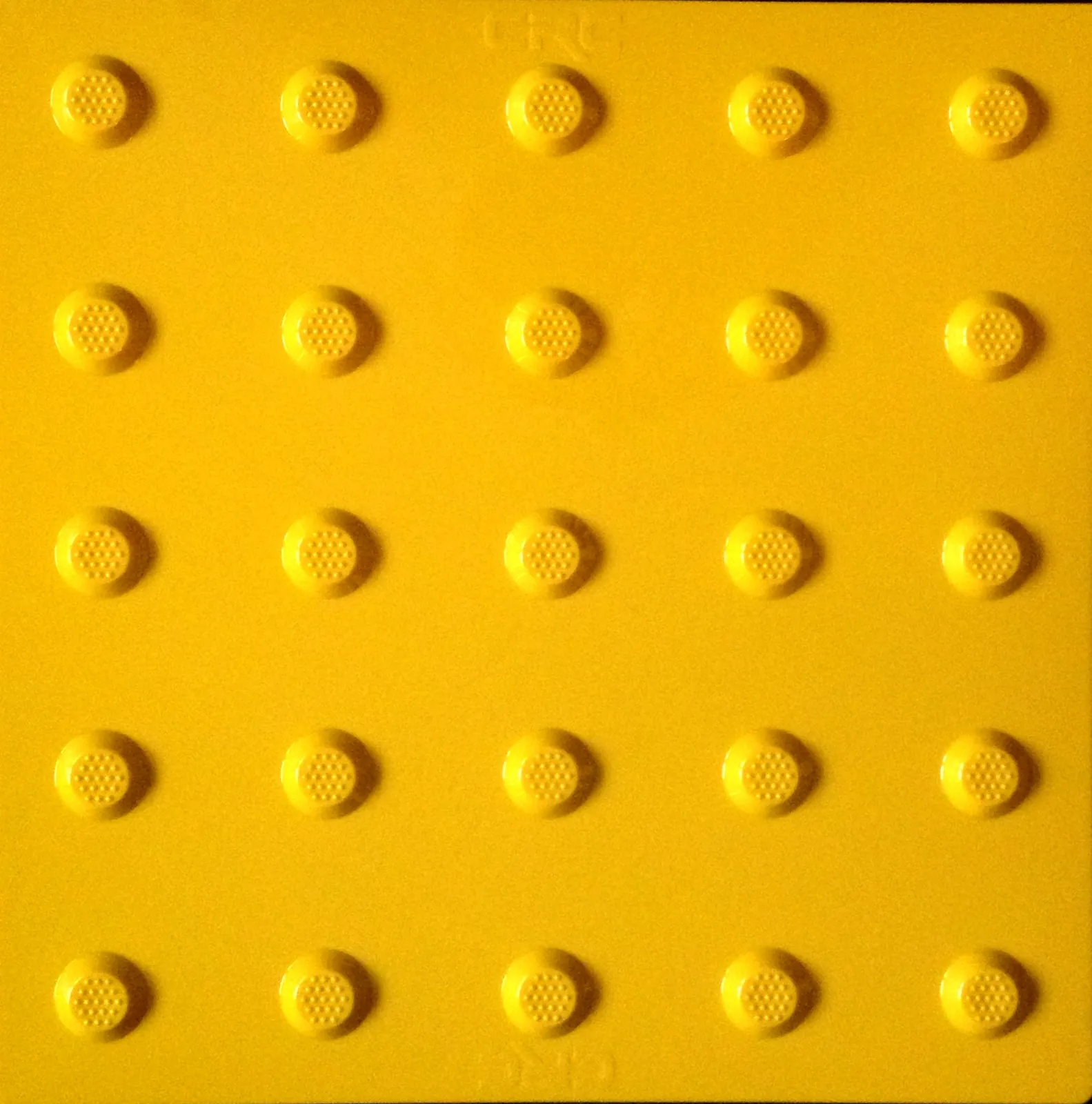 Paralel Dizilimli Uyarıcı Yüzey 30×30 cm